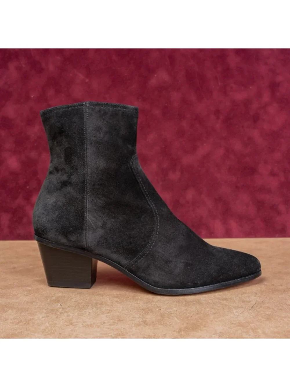 Veronica Beard Women Black Suede Zip Modern Western Fashion Ankle Boots sz 7